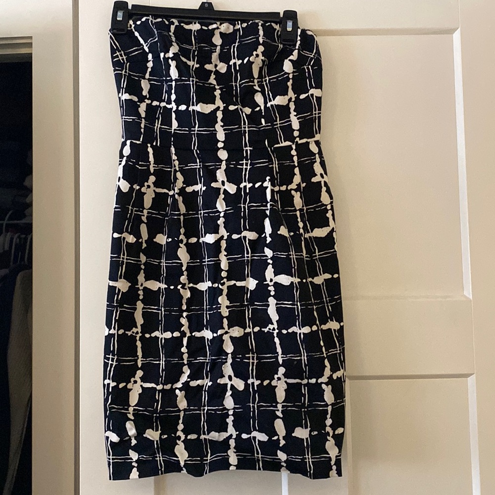 Strapless Express Dress
